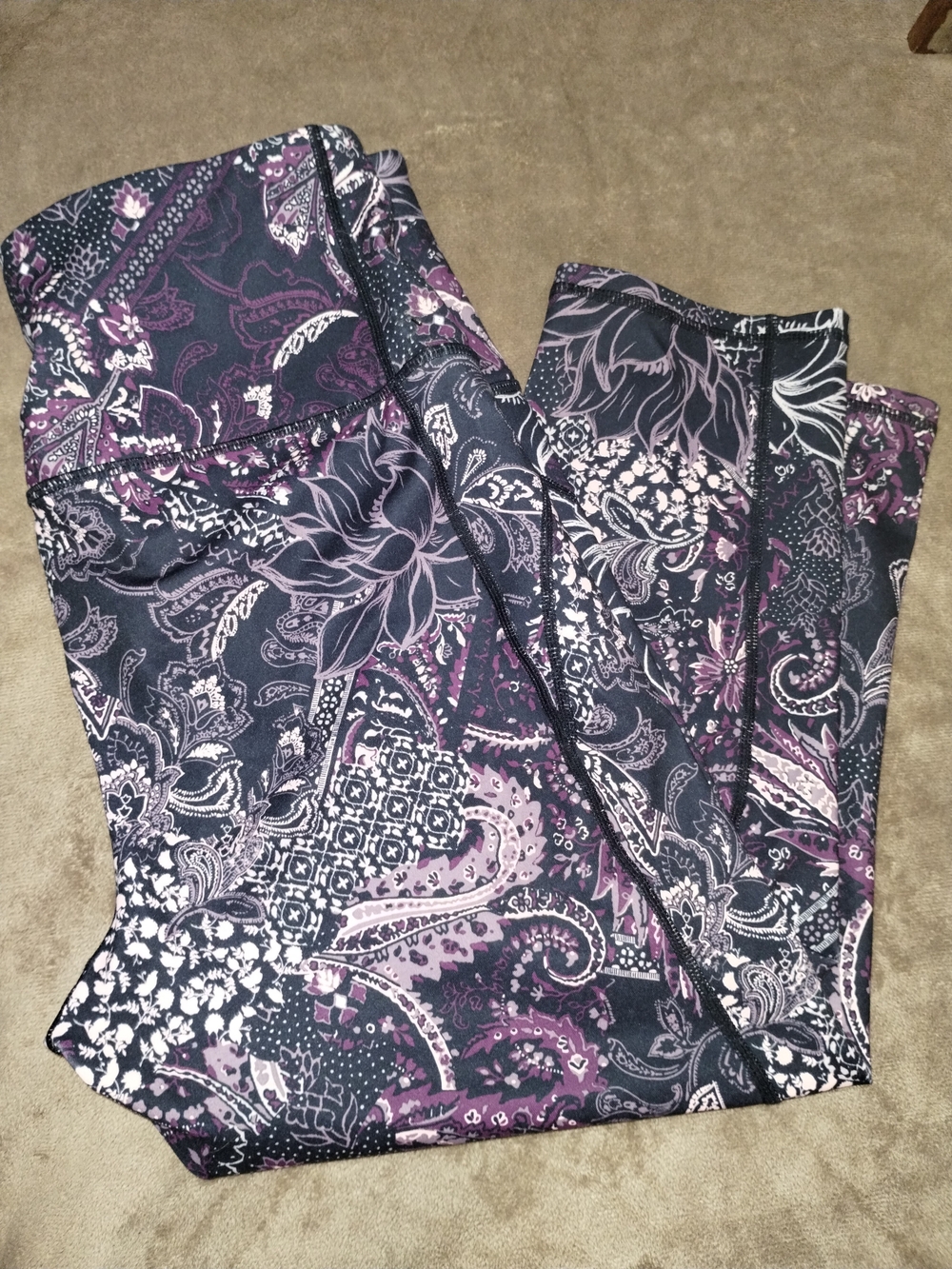 GAIAM Black and Purple Paisley Floral Leggings